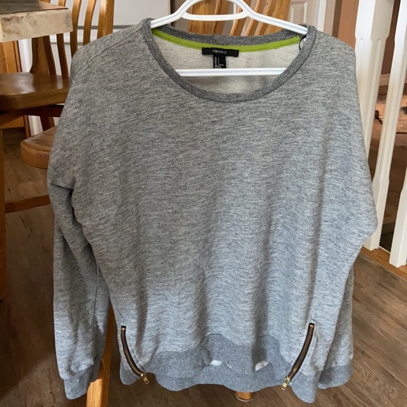 Grey stylish sweatshirt with zippers! - Picture 2 of 3